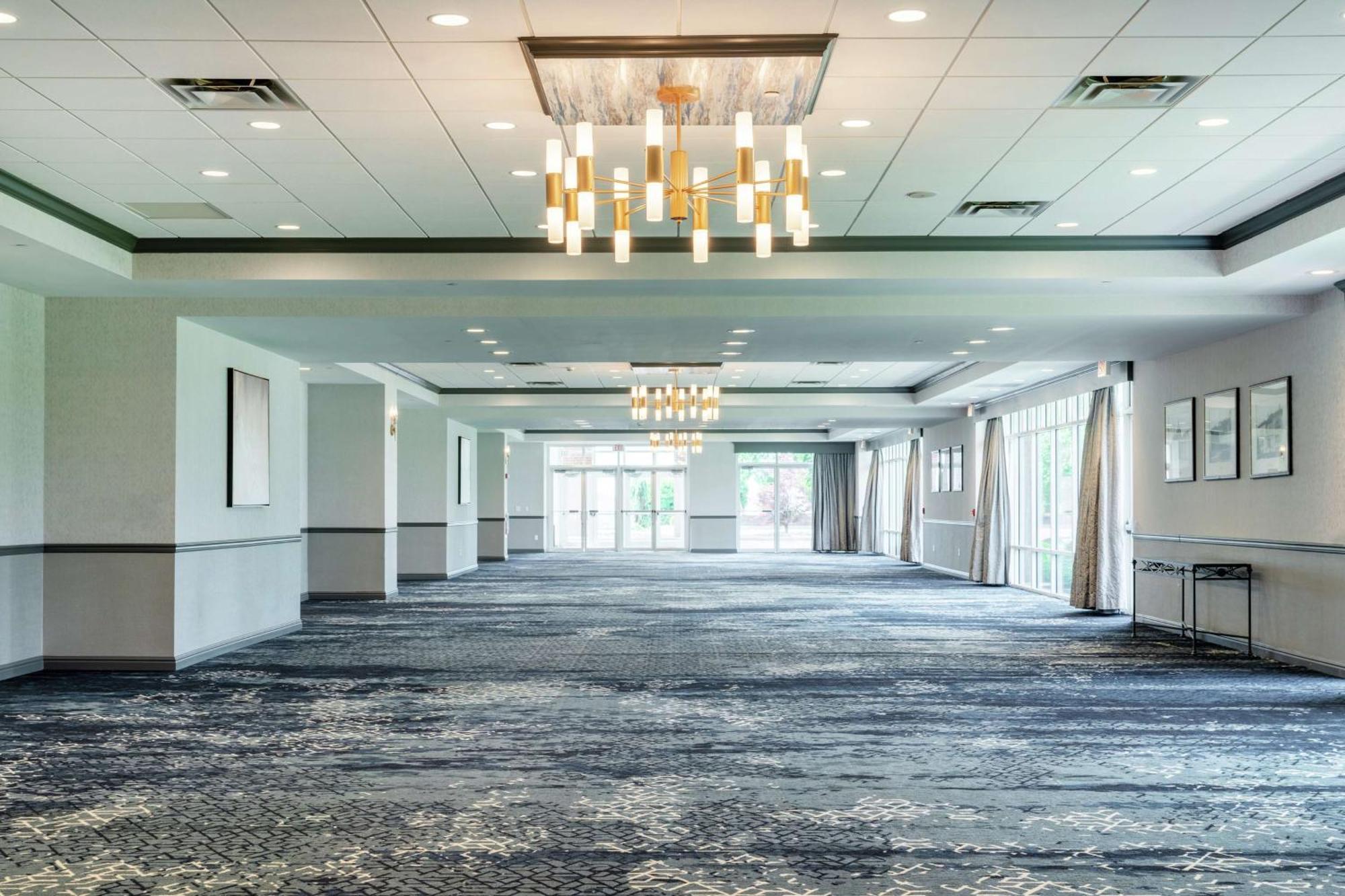 Hilton Garden Inn Pittsburgh/Southpointe Canonsburg Exterior photo